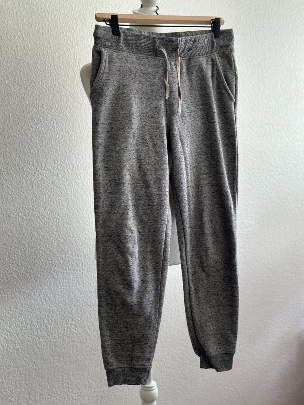UGG Gray Marled Jogger Sweatpants Small Cozy Fleece Lounge Drawstring Pants